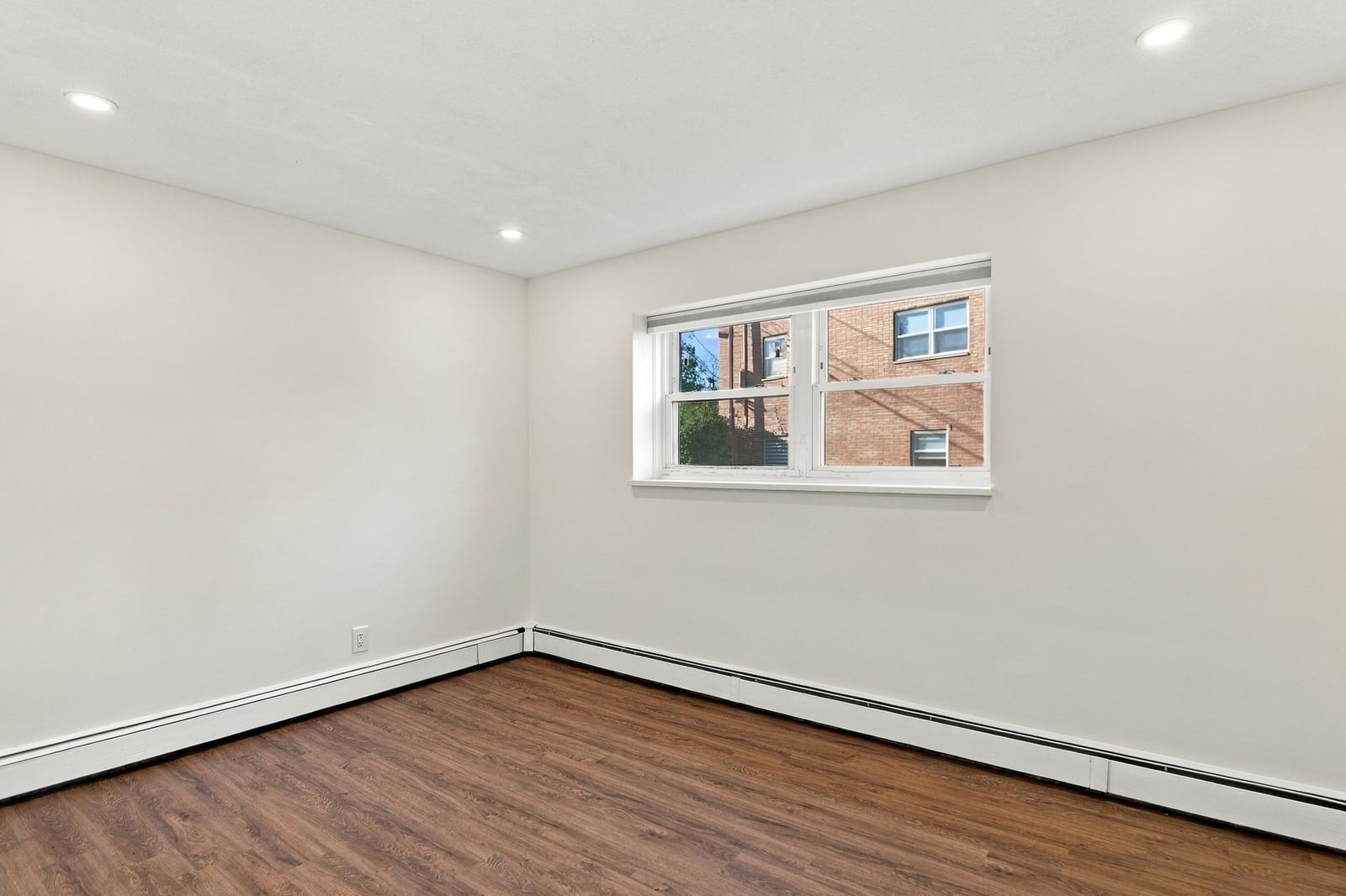 41 Warren St #B2 Waltham — Photo 12 of 23
