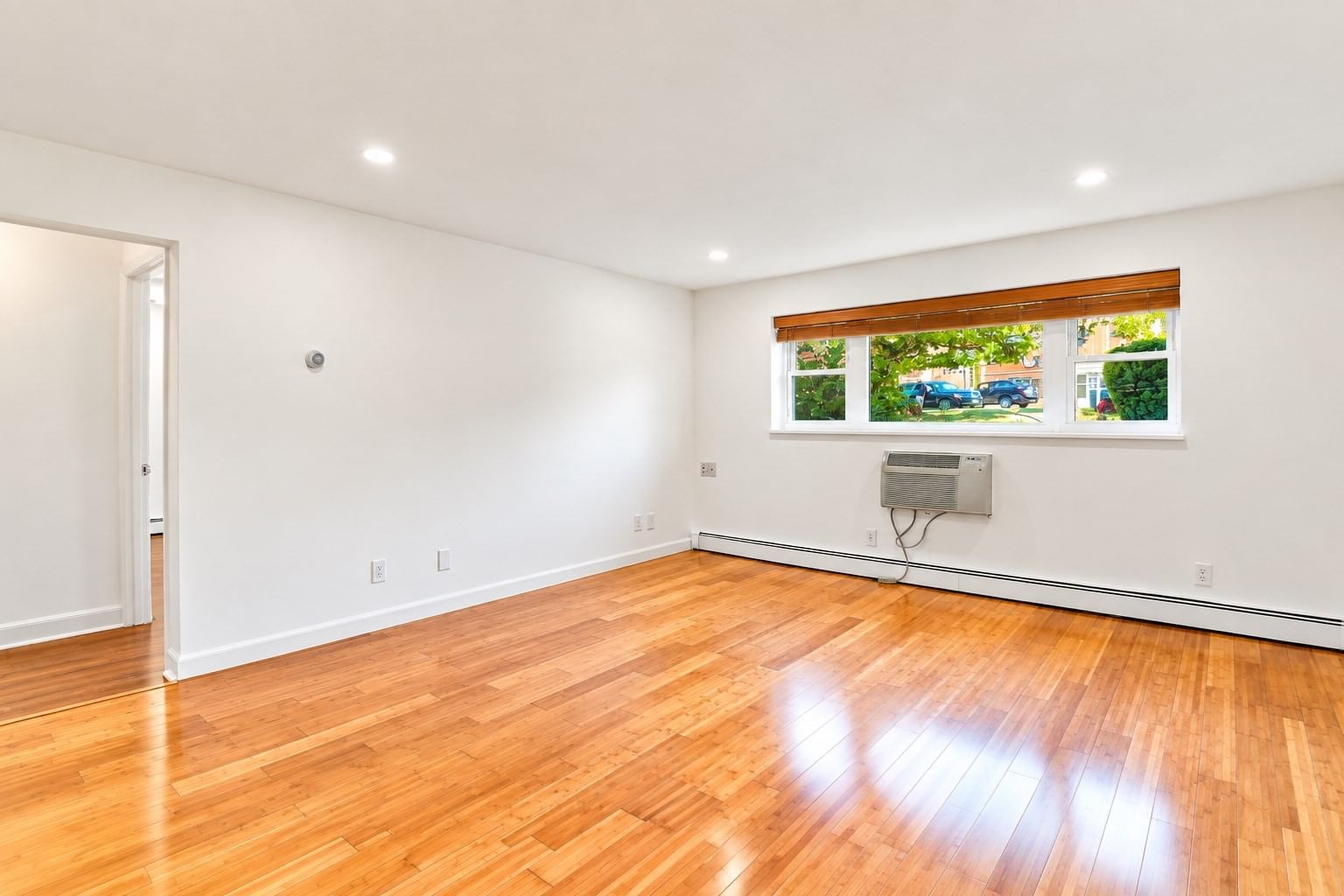 41 Warren St #B2 Waltham — Photo 7 of 23