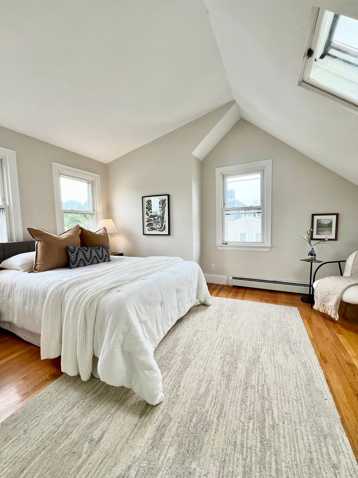 139 W 6th St #2 Boston — Photo 7 of 33