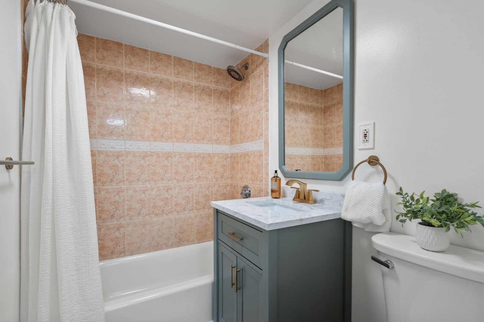 365 Faneuil St #4 Boston — Photo 22 of 28