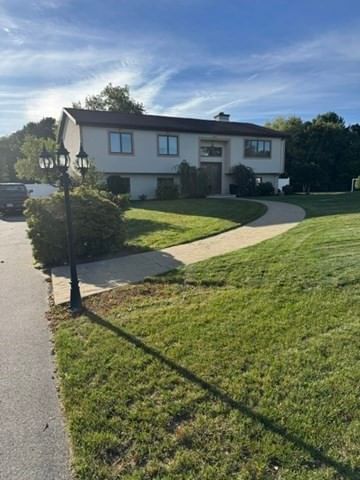 Property at 10 Radcliff Lane, Dartmouth, MA 02747