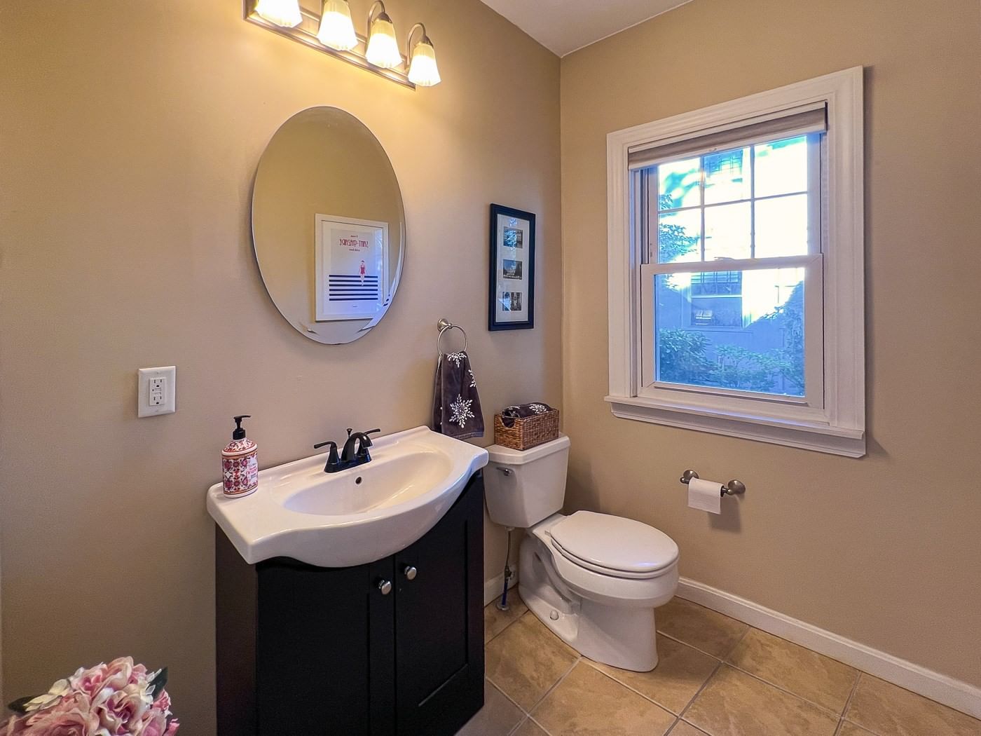 27 Fernleaf Ave Longmeadow — Photo 23 of 30