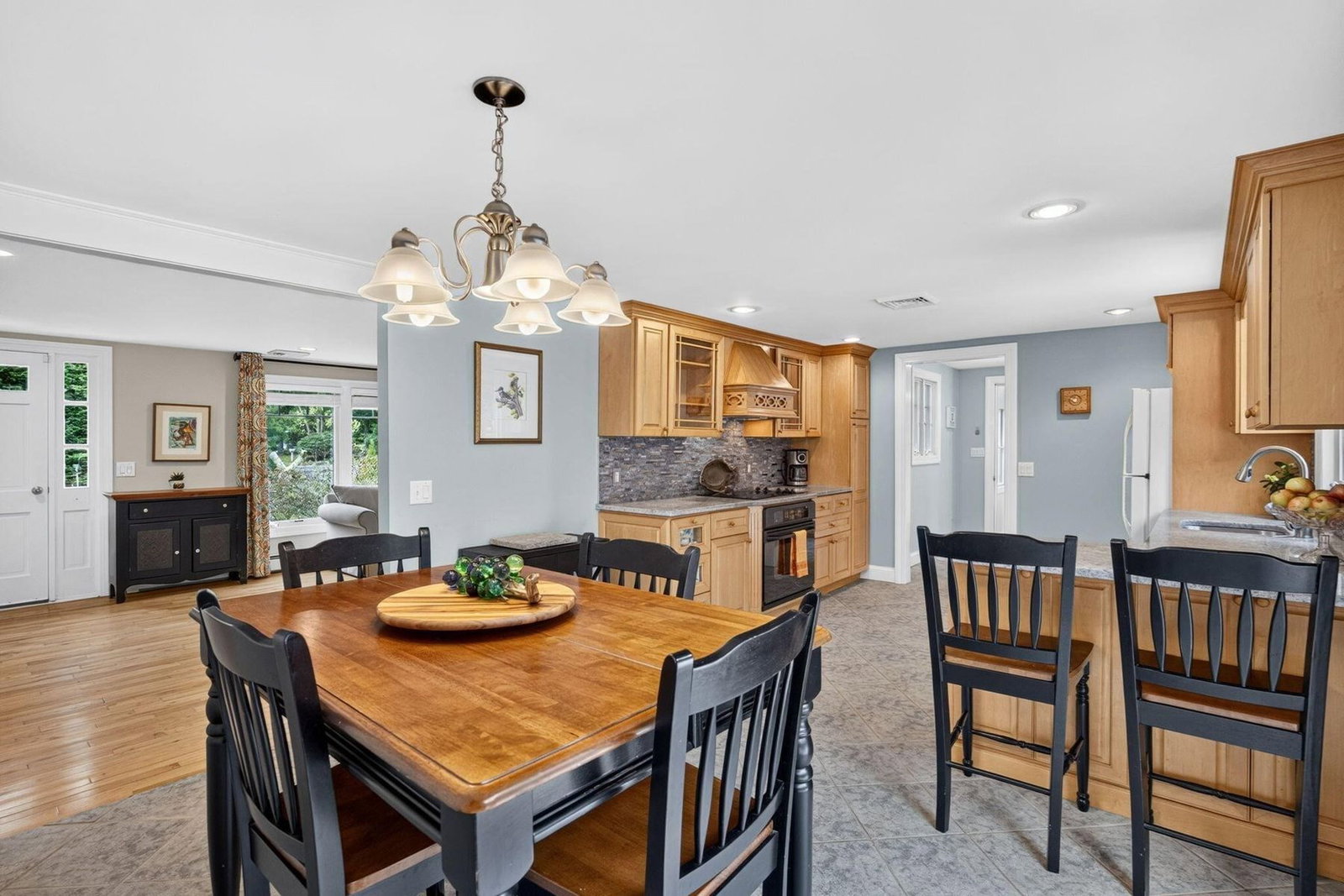 288 Millstone Road Brewster — Photo 11 of 41