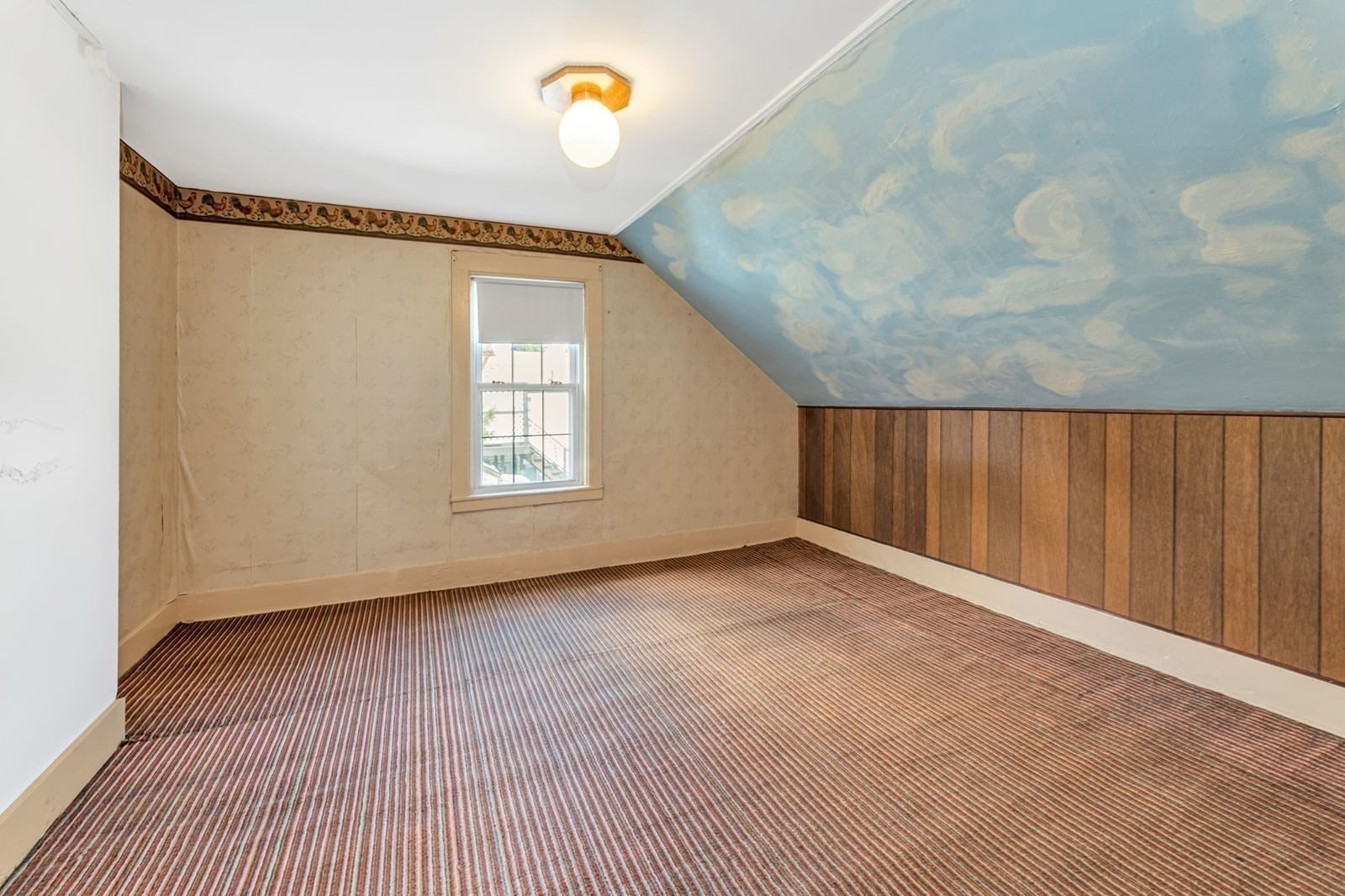 22 Barry St Boston — Photo 19 of 38
