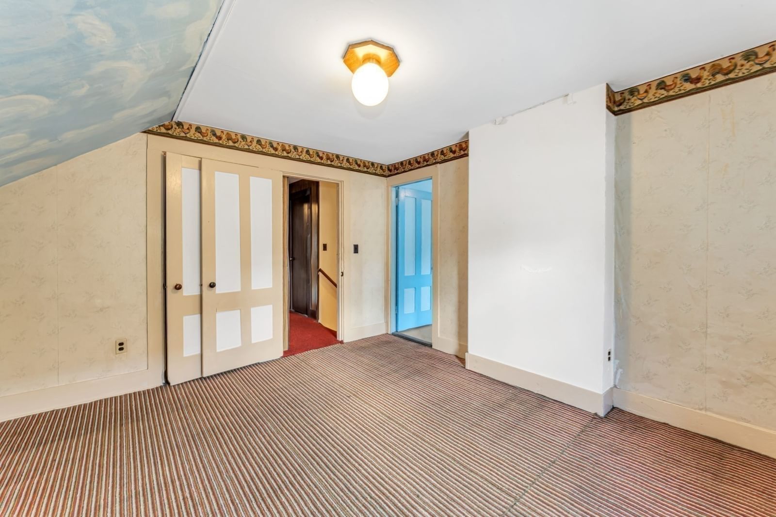 22 Barry St Boston — Photo 20 of 38