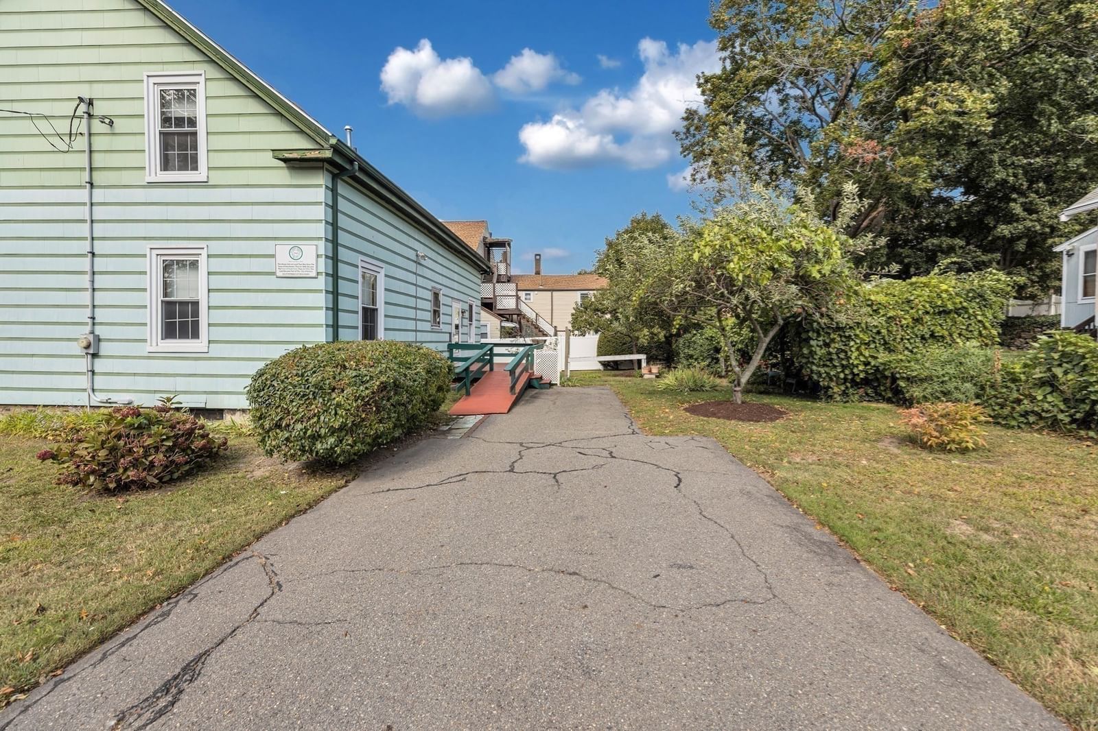 22 Barry St Boston — Photo 30 of 38