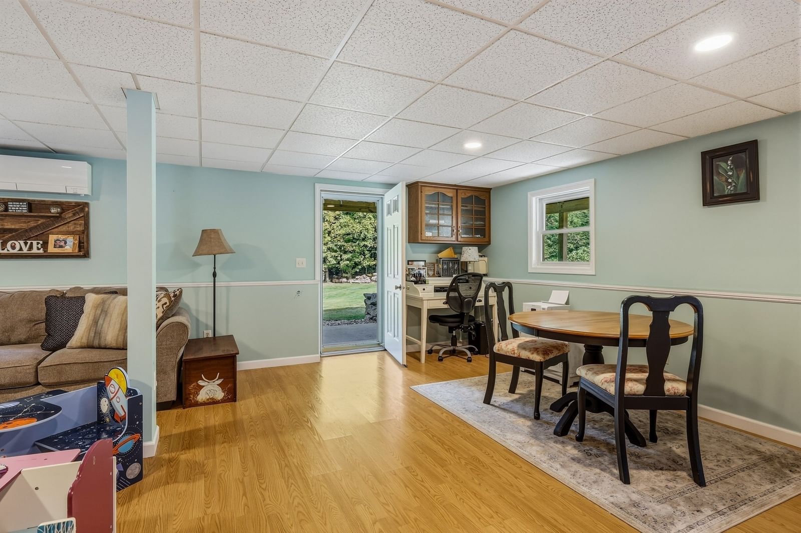 10 Nowak Avenue Ludlow — Photo 41 of 42