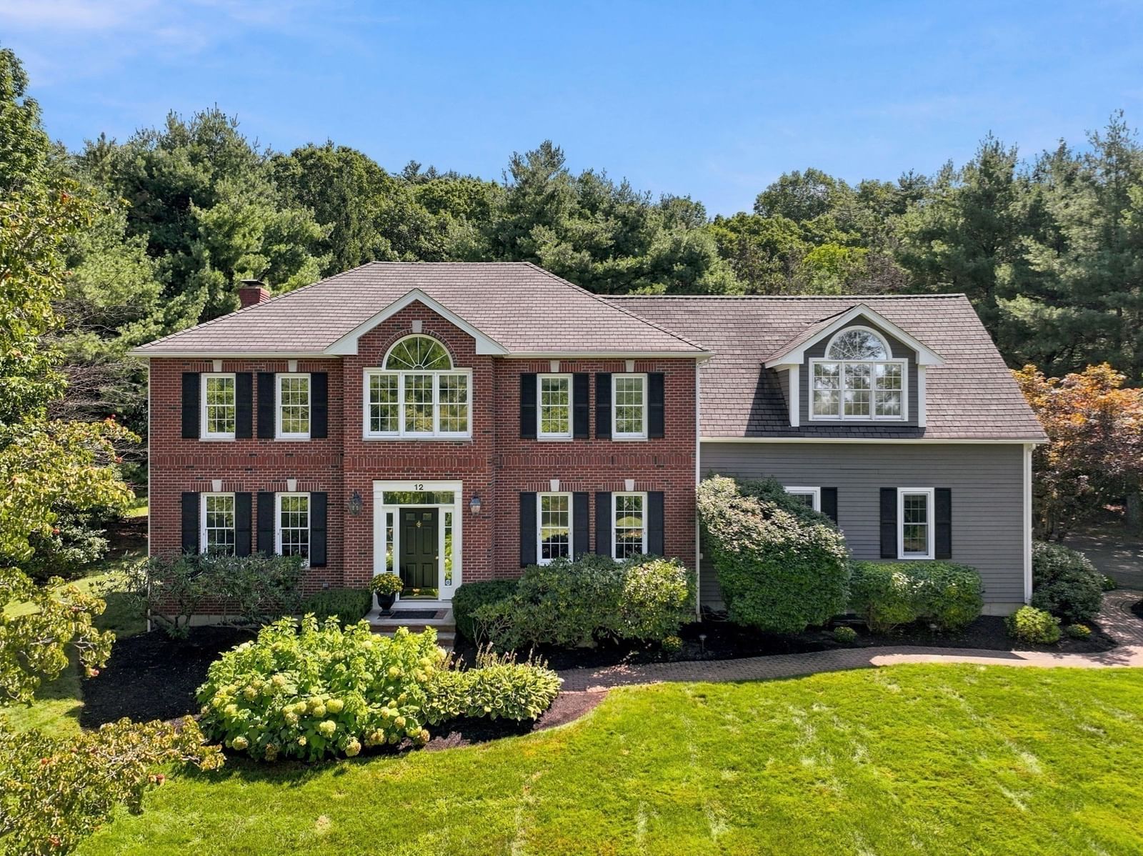12 Daniel Shays Rd Hopkinton — Photo 5 of 39