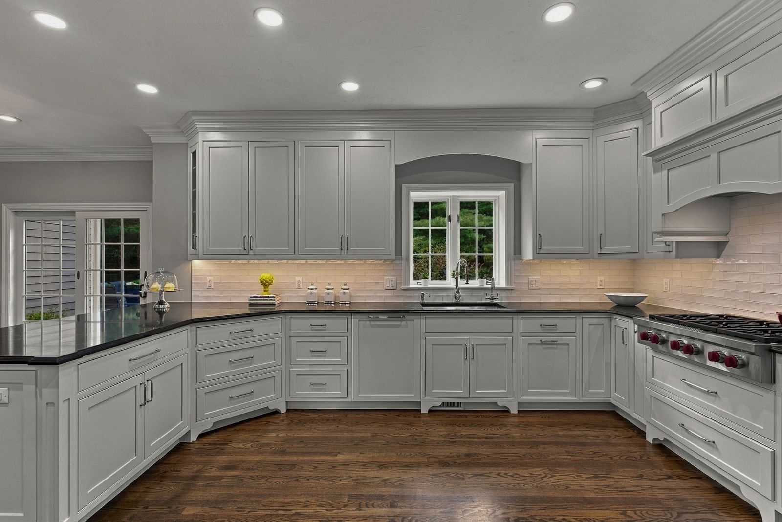 12 Daniel Shays Rd Hopkinton — Photo 9 of 39