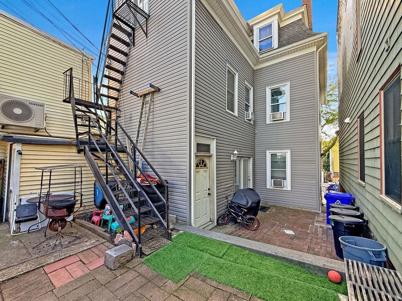 128 Lexington St. Boston — Photo 16 of 18