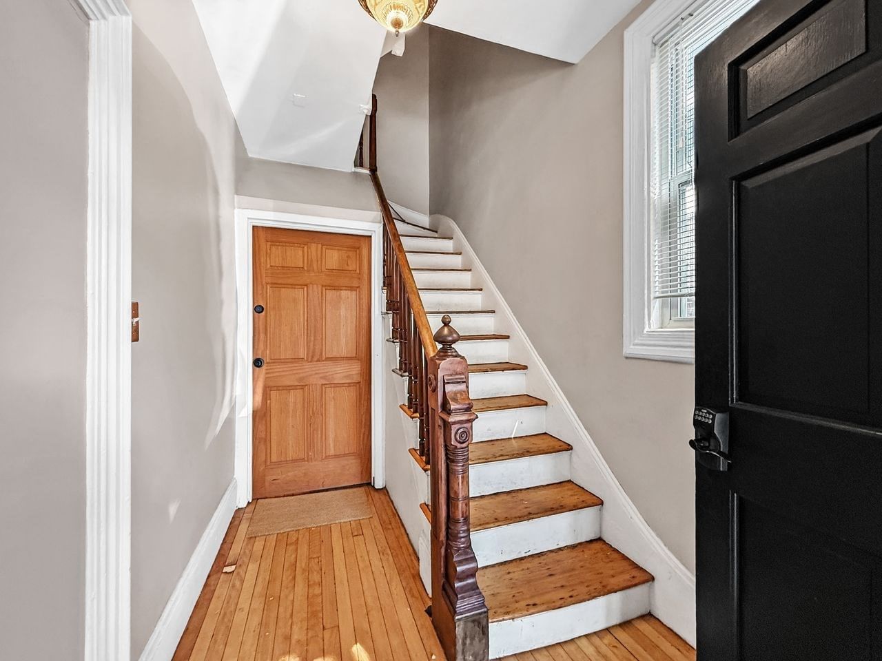 128 Lexington St. Boston — Photo 2 of 18