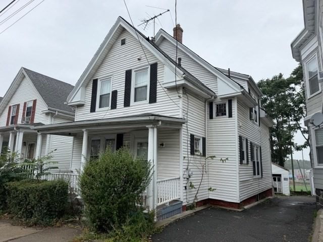 347 Western Ave Lynn — Photo 2 of 11