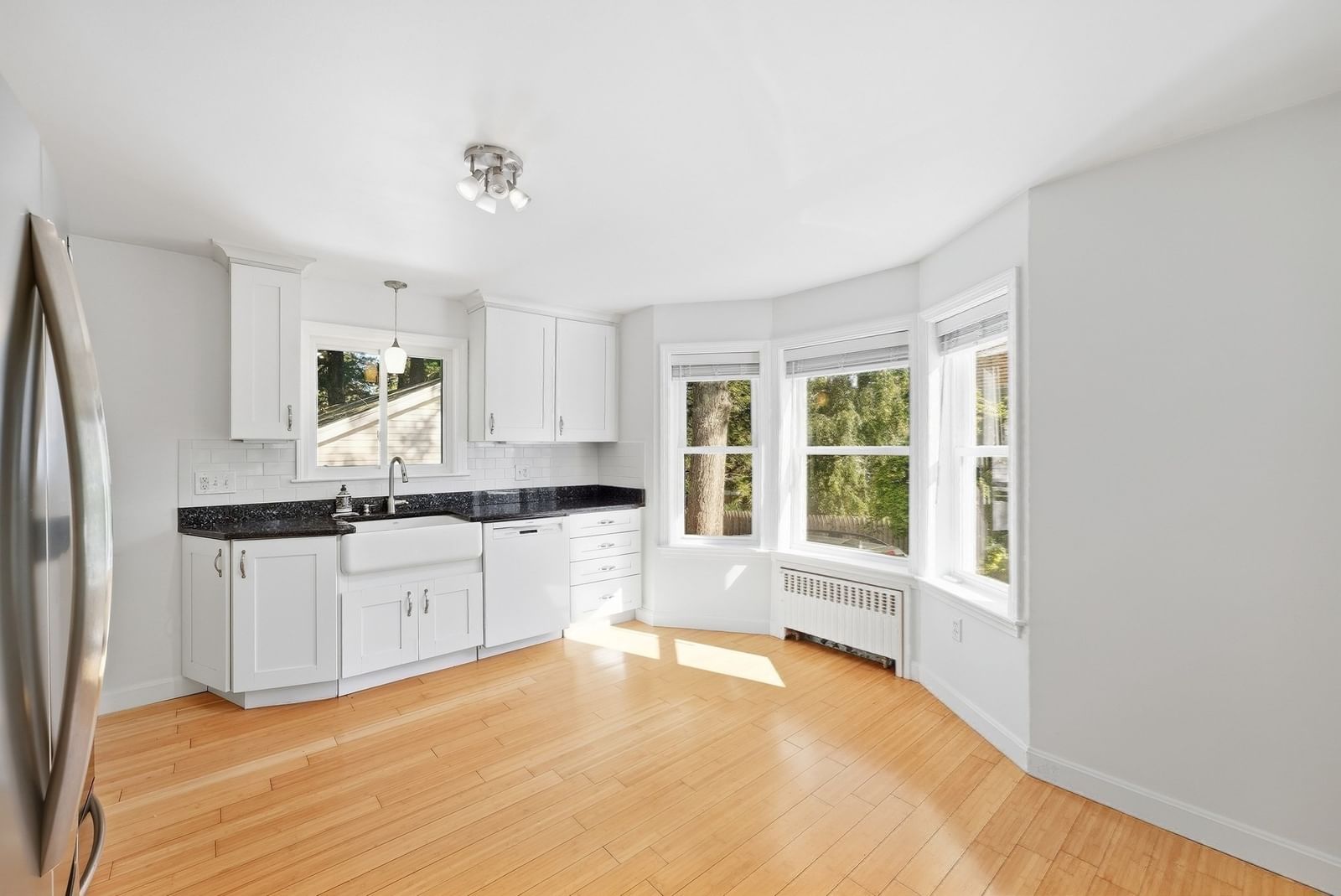 17 Smith St. Uxbridge — Photo 12 of 42