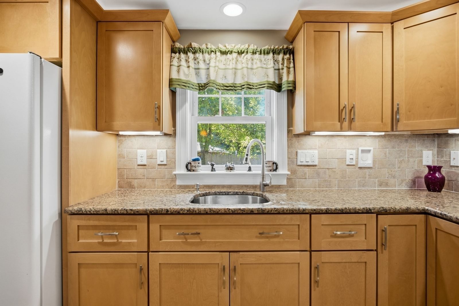 16 Fourth Ave. Lakeville — Photo 10 of 31