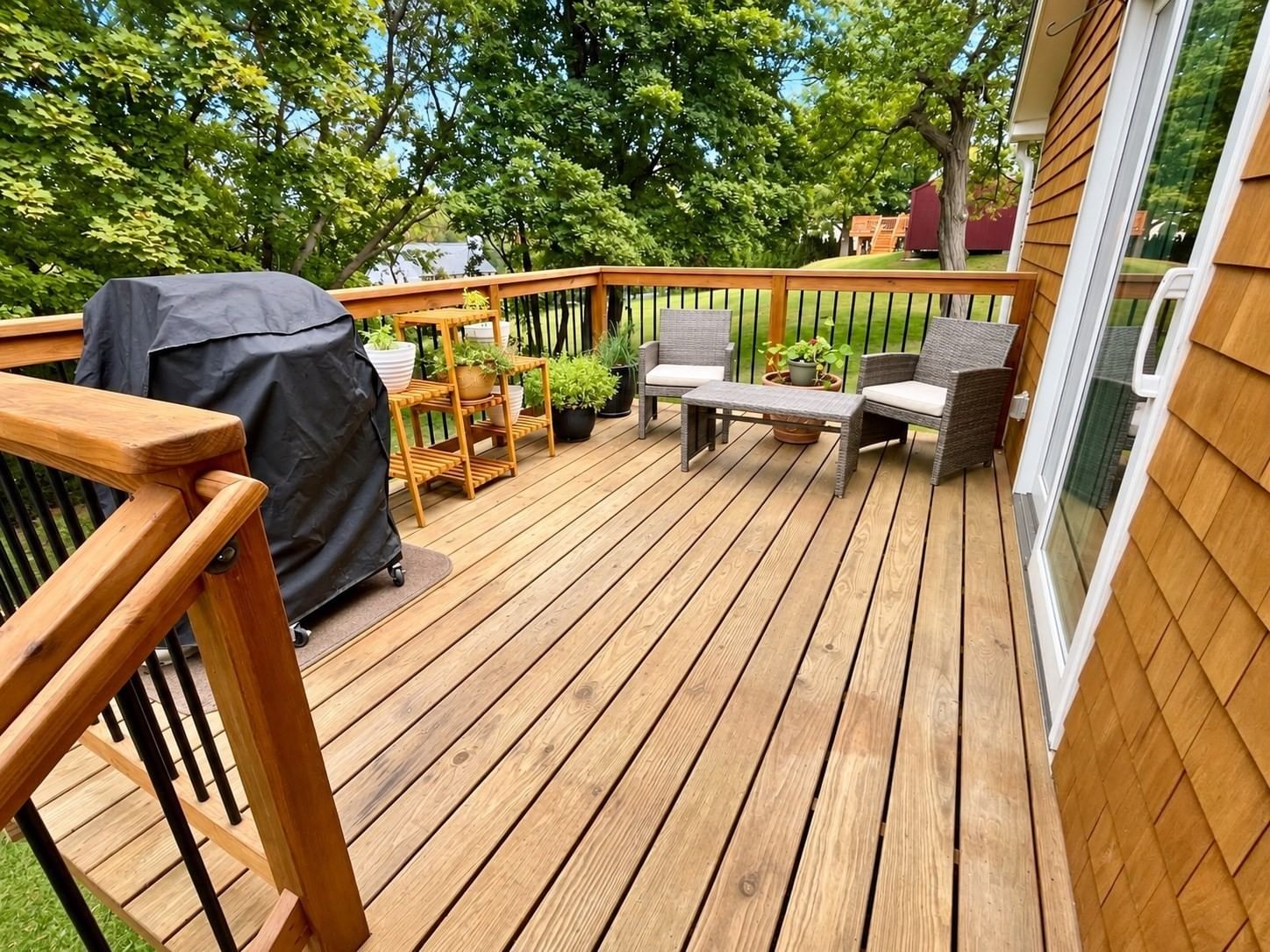 29 Ellen Haverhill — Photo 18 of 32