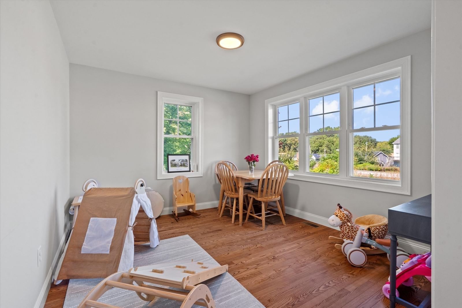 66 Castine St Worcester — Photo 12 of 32
