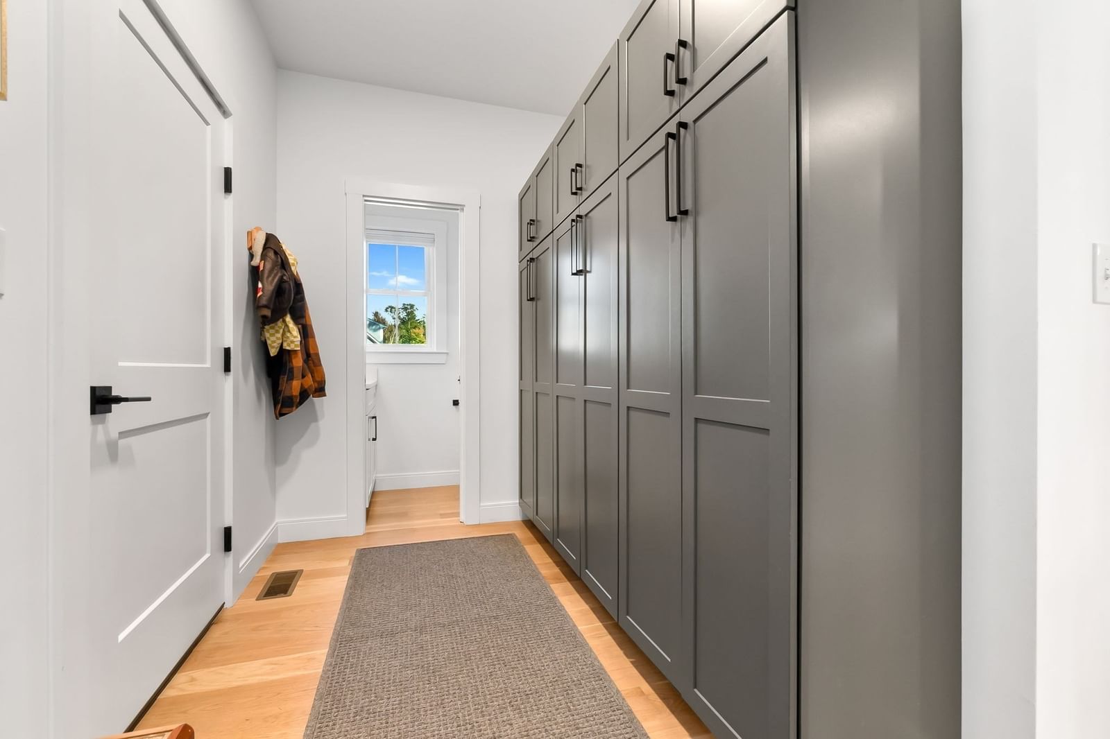 41 Taylor Ln Rowley — Photo 3 of 41