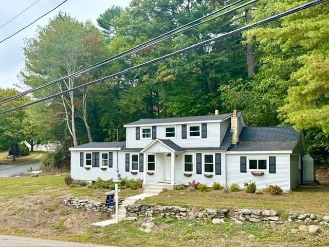 Property at 78 Pleasant St, Grafton, MA 01519