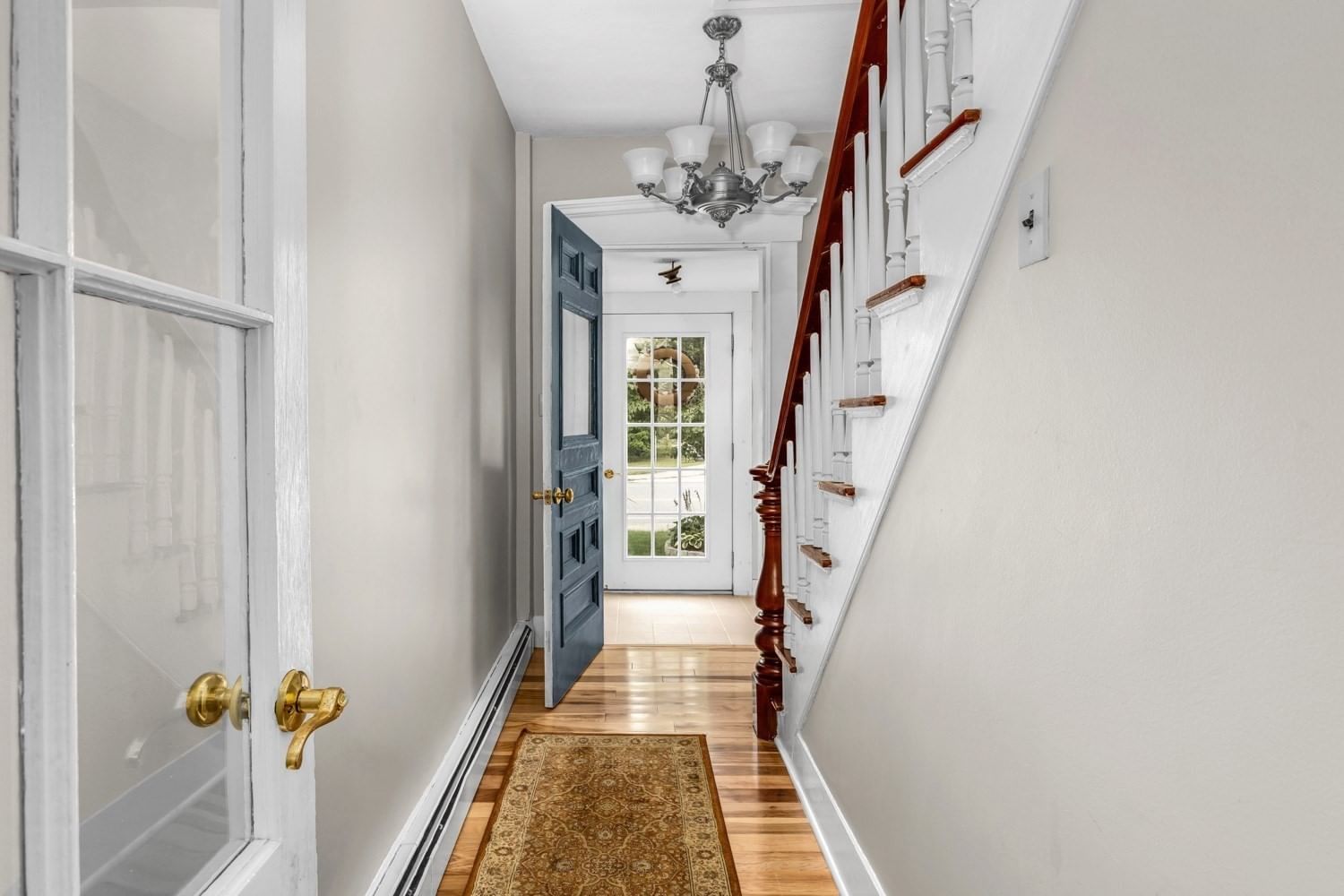 1322 Pond St Franklin — Photo 4 of 41