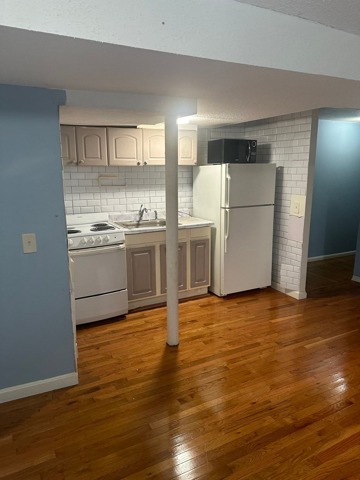 57 Brighton Ave #B Boston — Photo 6 of 17