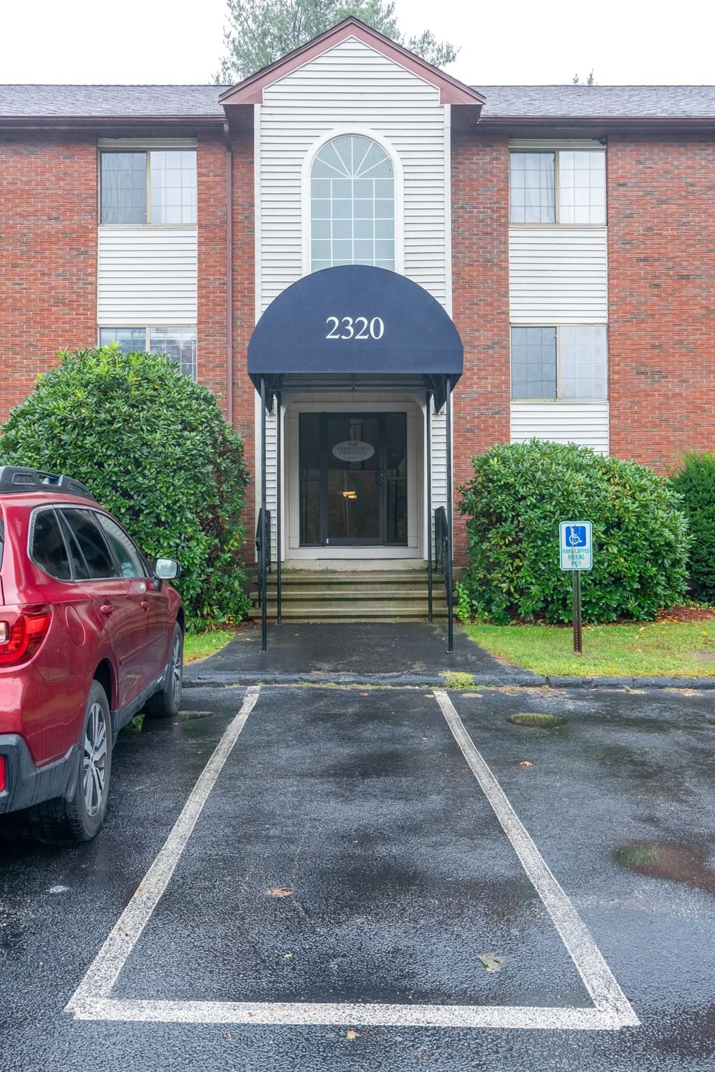 Property at 2320 Skyline Dr #18, Lowell, MA 01854