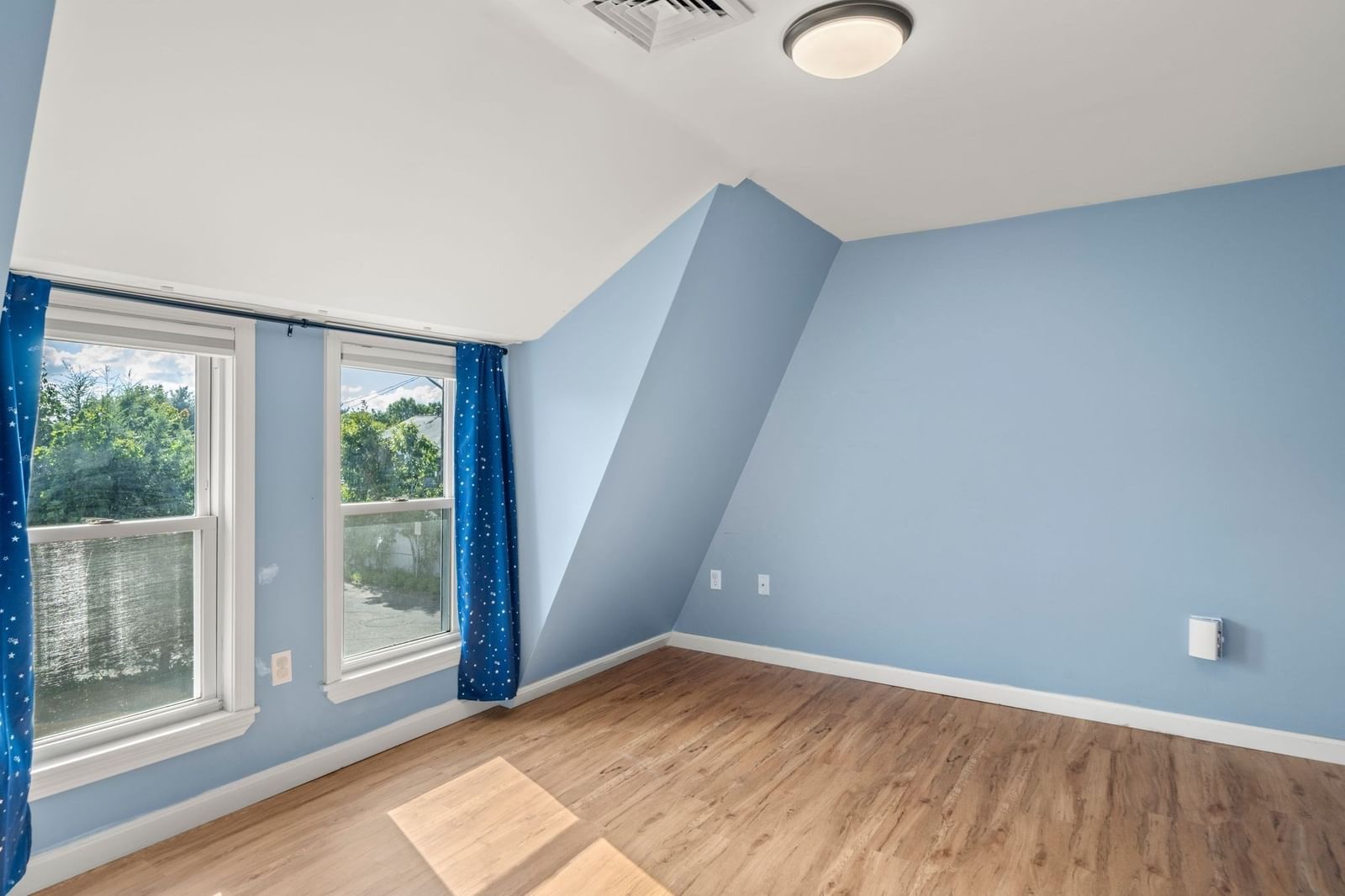 130 Clapp St #130 Stoughton — Photo 9 of 29