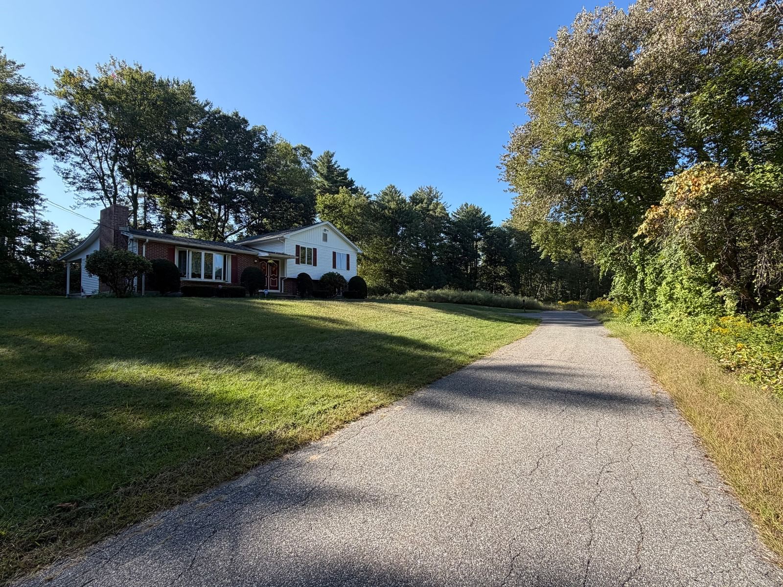 1 Webster Rd Ware — Photo 2 of 5