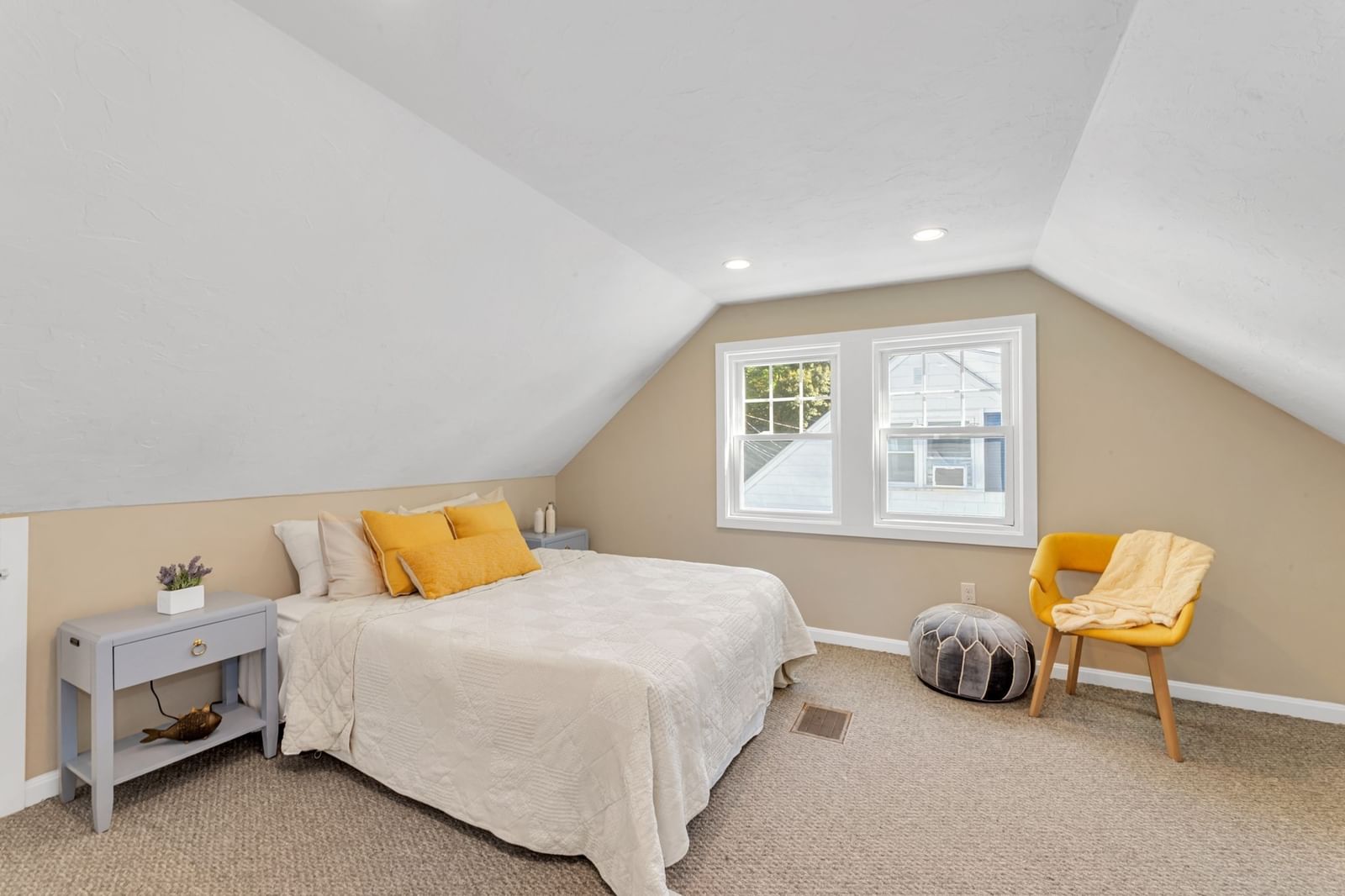 85 Potomac #1 Boston — Photo 17 of 28