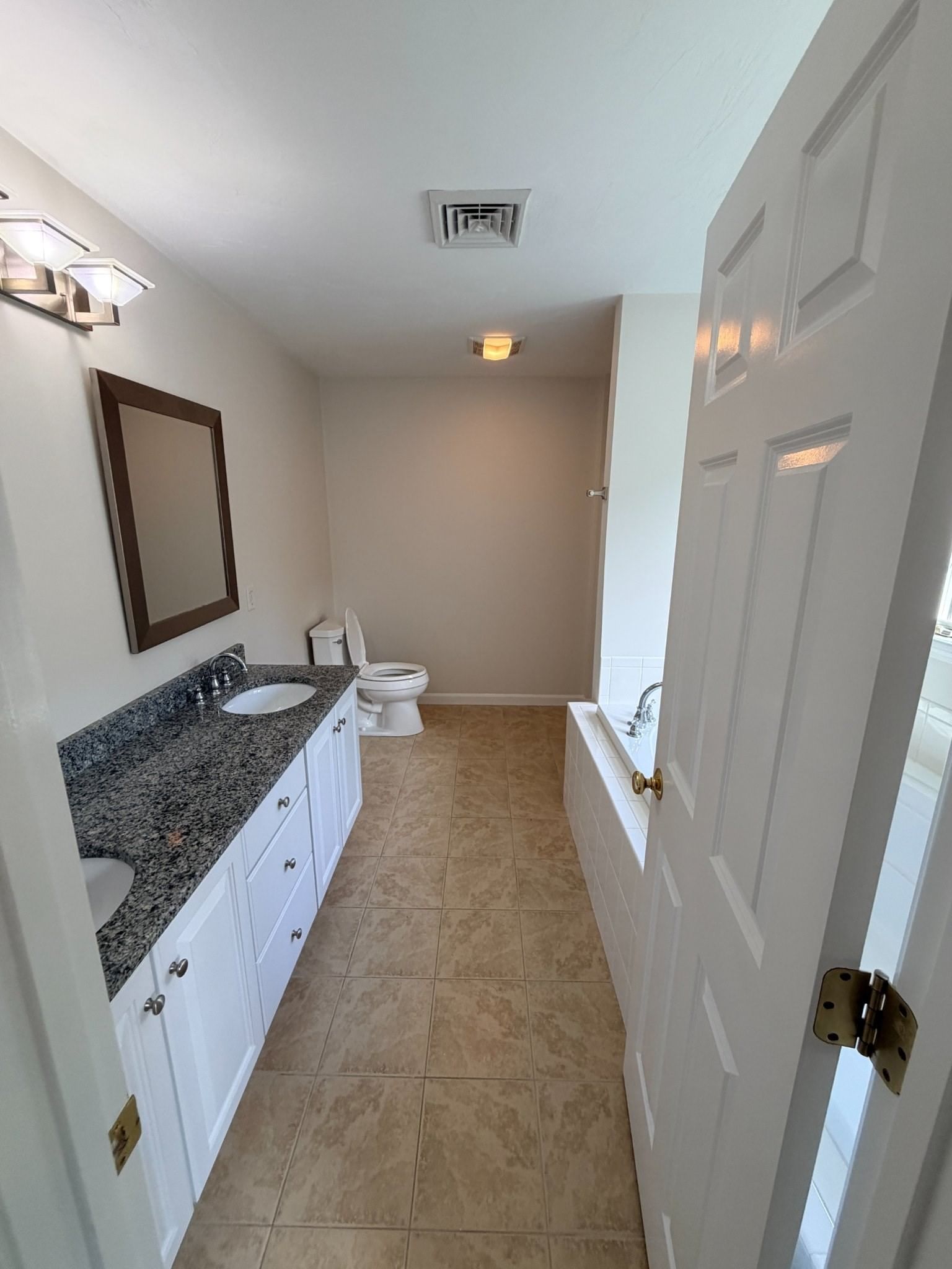 21 Zain Cir #11 Milford — Photo 24 of 37