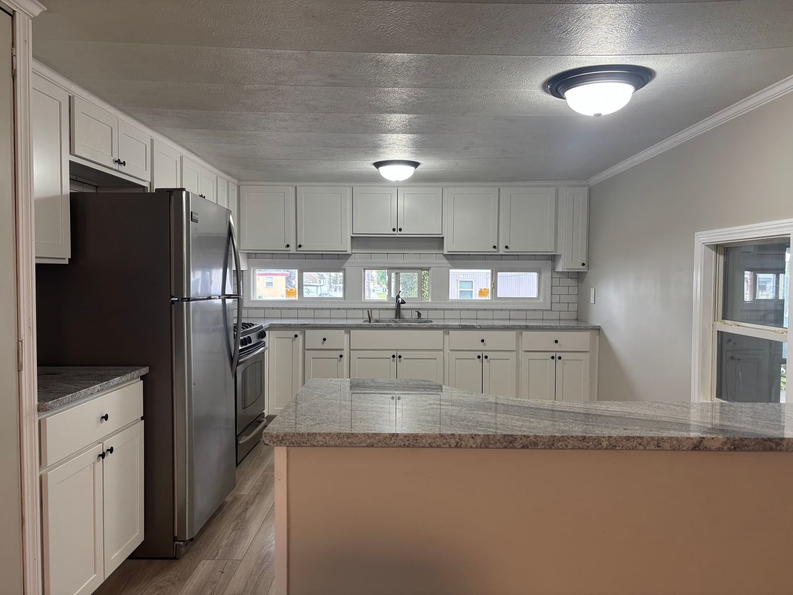 1346 Newport Ave #B17 Attleboro — Photo 2 of 27