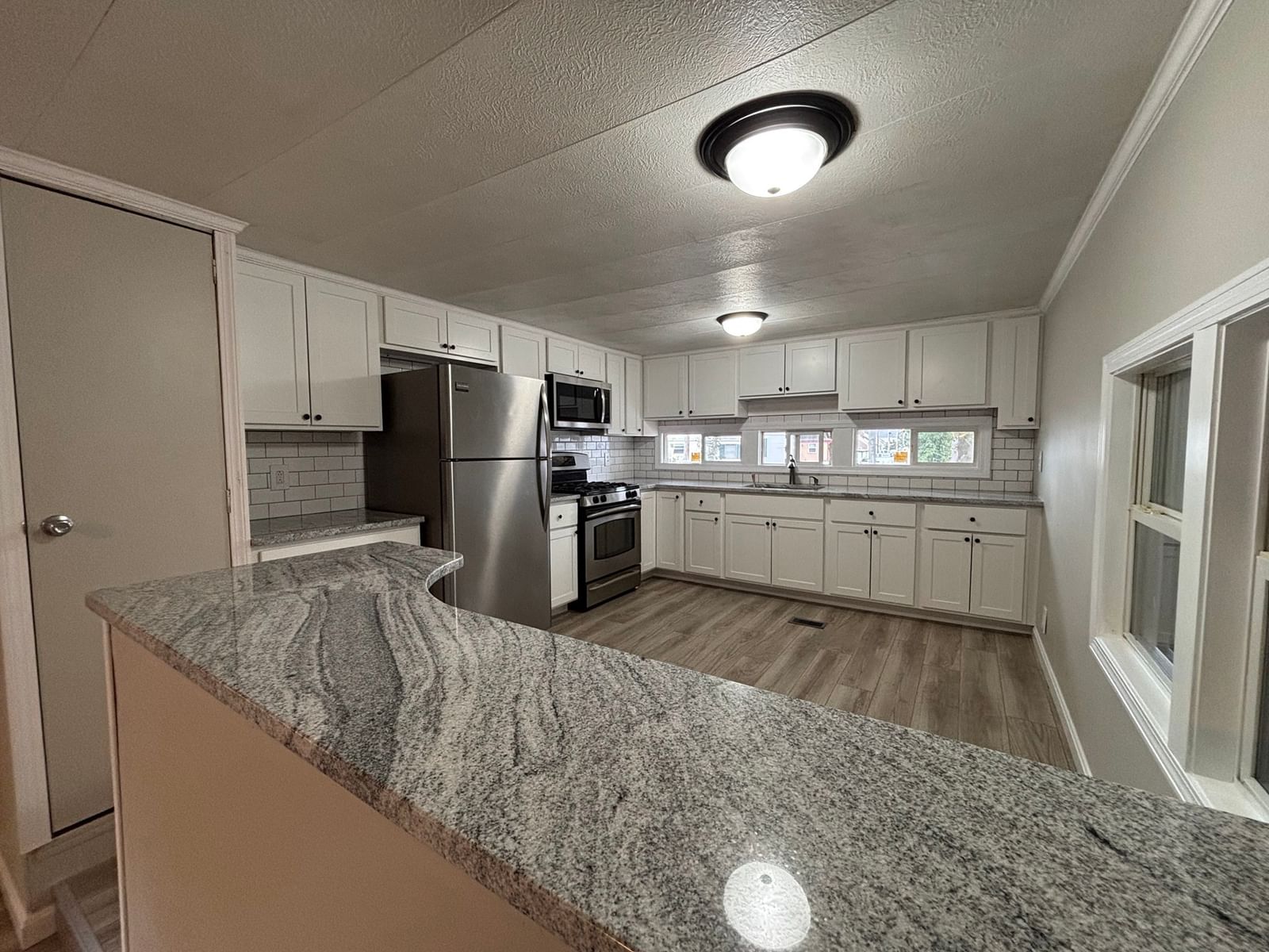 1346 Newport Ave #B17 Attleboro — Photo 3 of 27