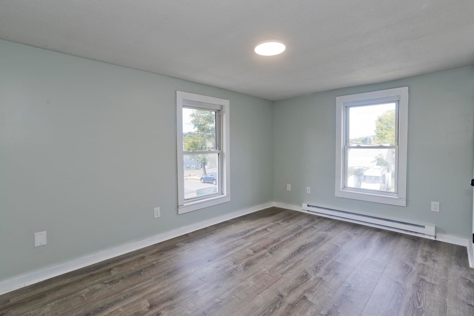 1039-1041 Central St Palmer — Photo 7 of 42