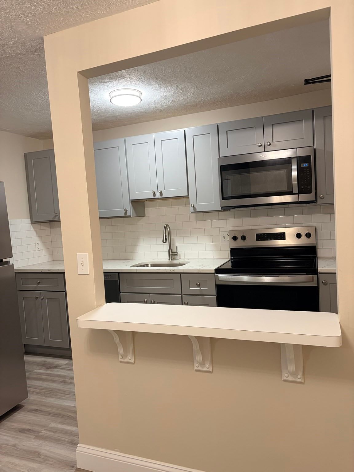 23 Davis #b12 Acton — Photo 2 of 10