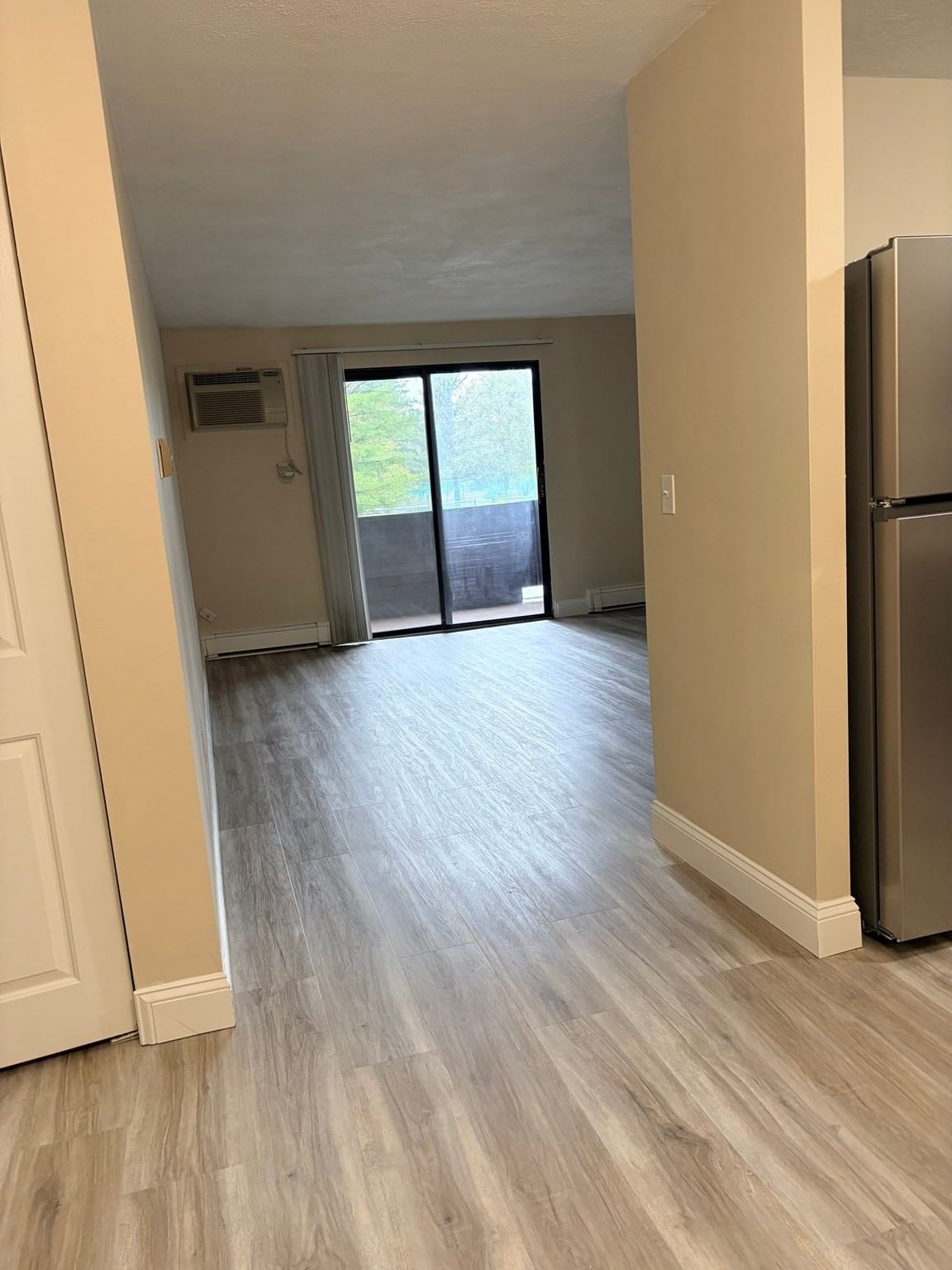 23 Davis #b12 Acton — Photo 3 of 10