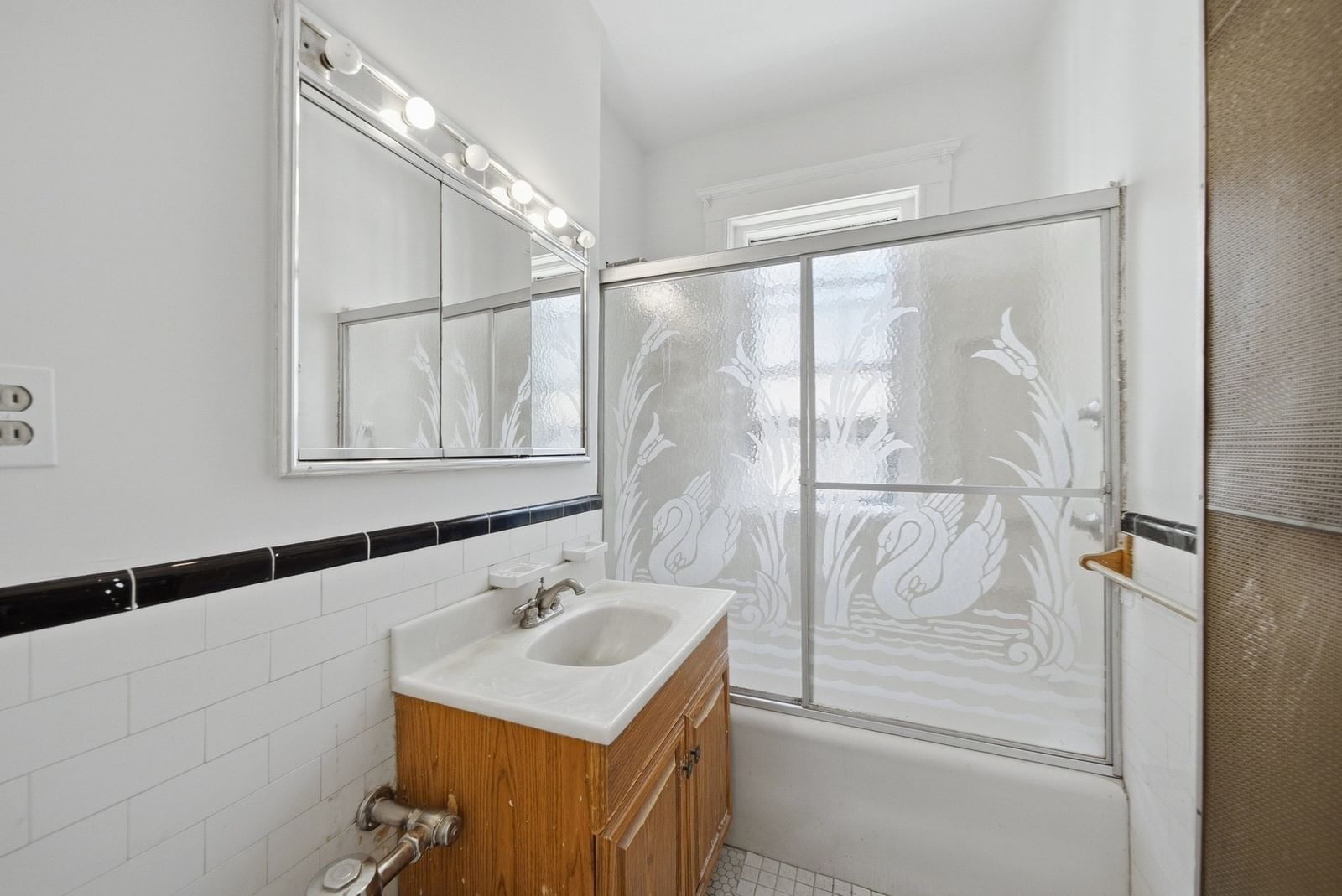 413 Washington Street #4 Brookline — Photo 8 of 16