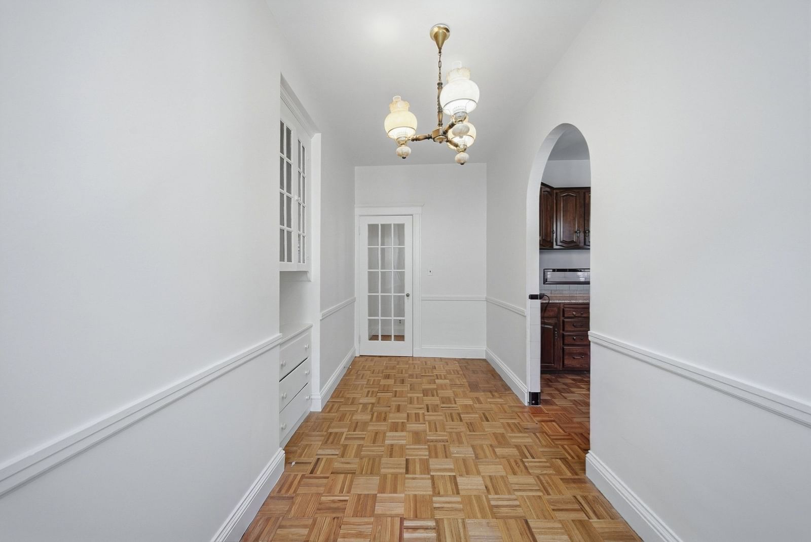 413 Washington Street #4 Brookline — Photo 9 of 16