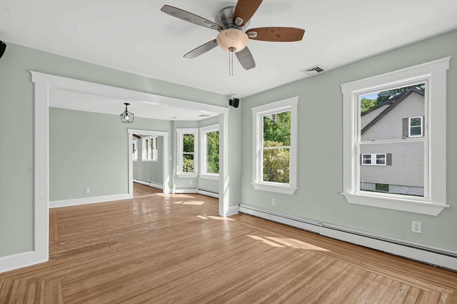 47 Fremont St Taunton — Photo 3 of 28