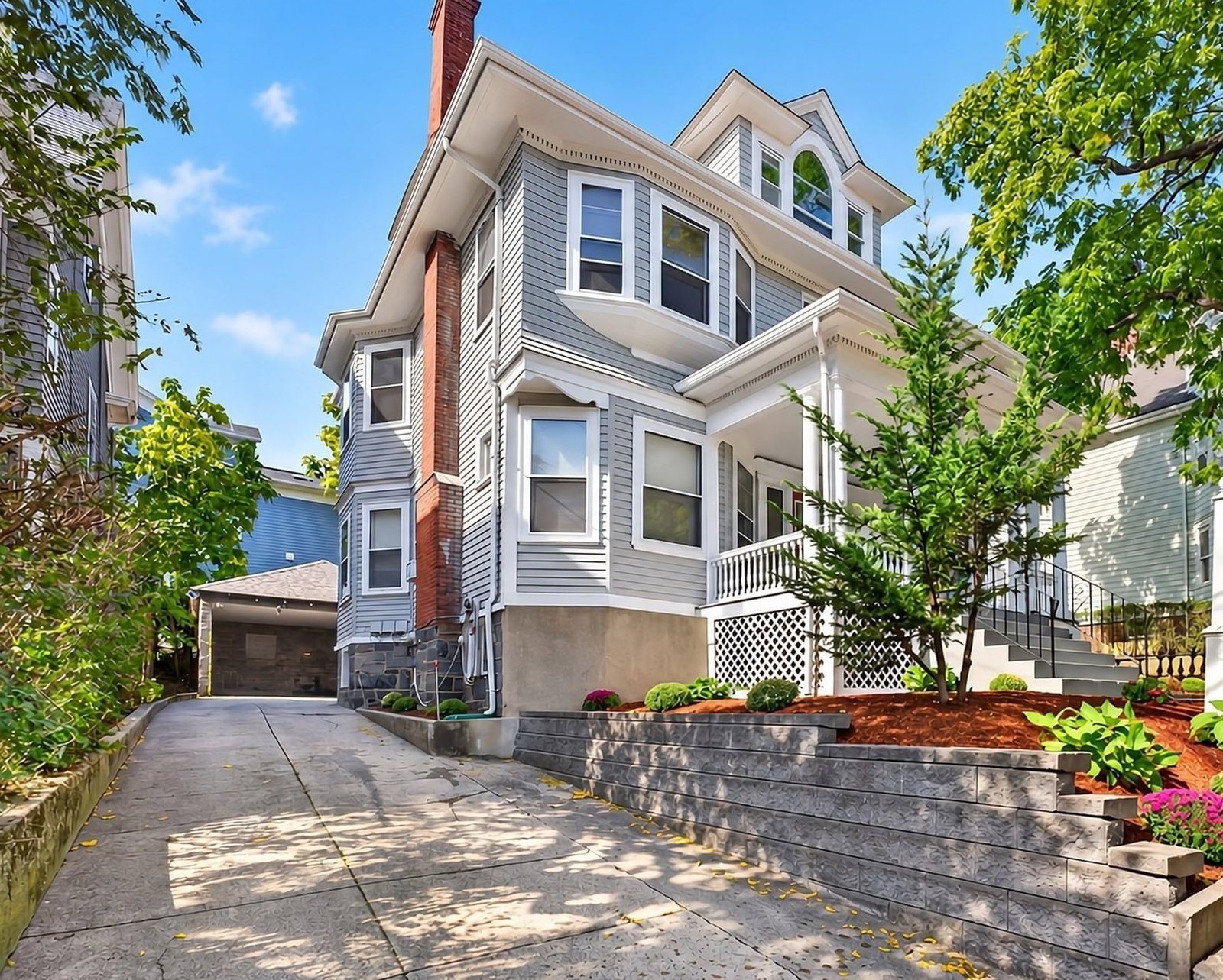 34 Central St Somerville — Photo 3 of 42