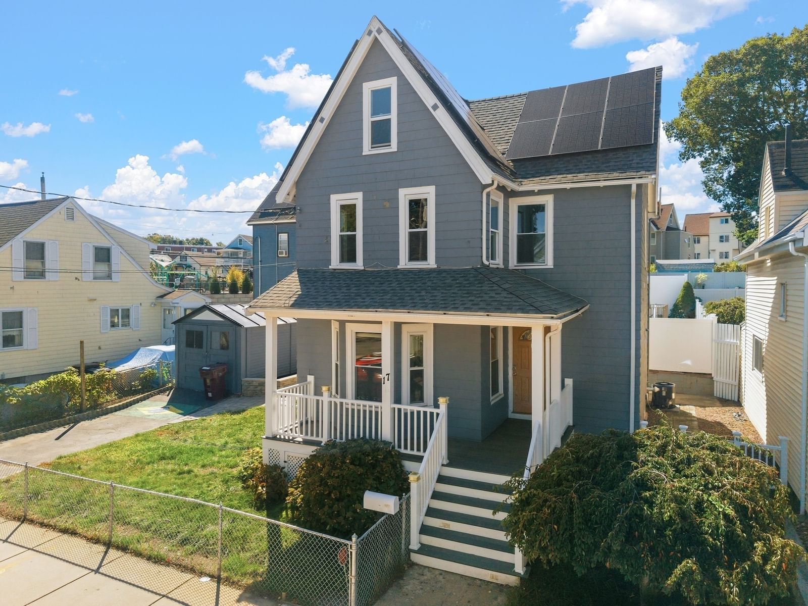 17 Estes St Everett — Photo 2 of 23