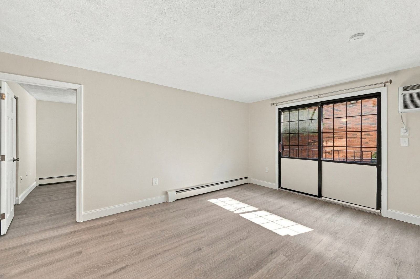354 Broadway #5 Lynn — Photo 14 of 29