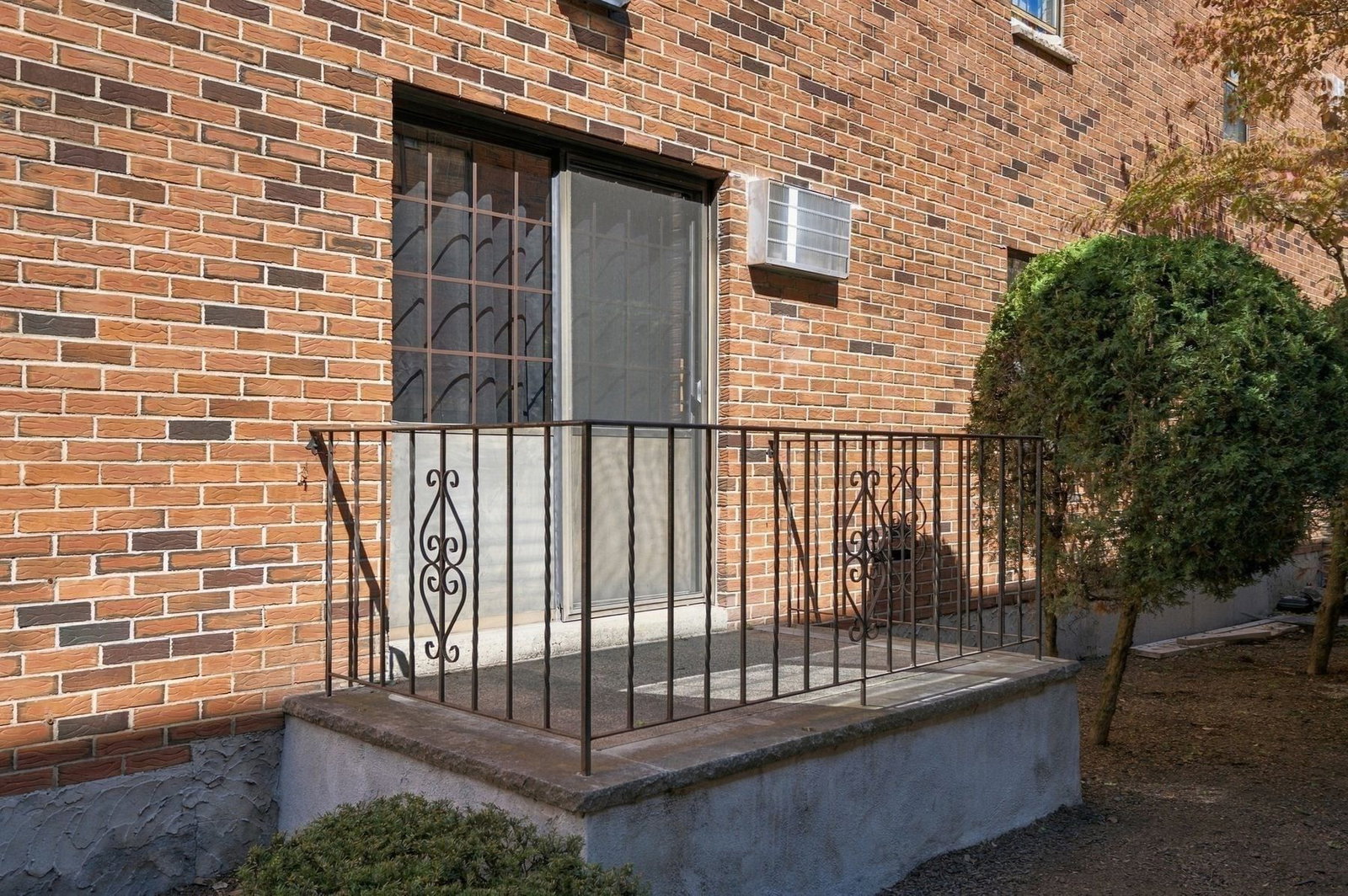 354 Broadway #5 Lynn — Photo 24 of 29