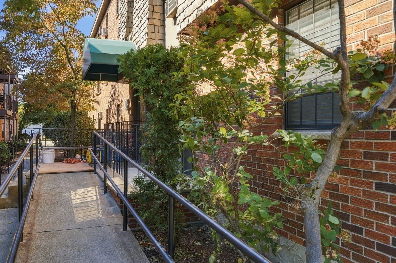 354 Broadway #5 Lynn — Photo 25 of 29