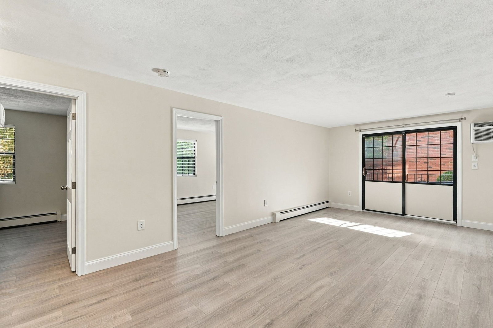 354 Broadway #5 Lynn — Photo 4 of 29