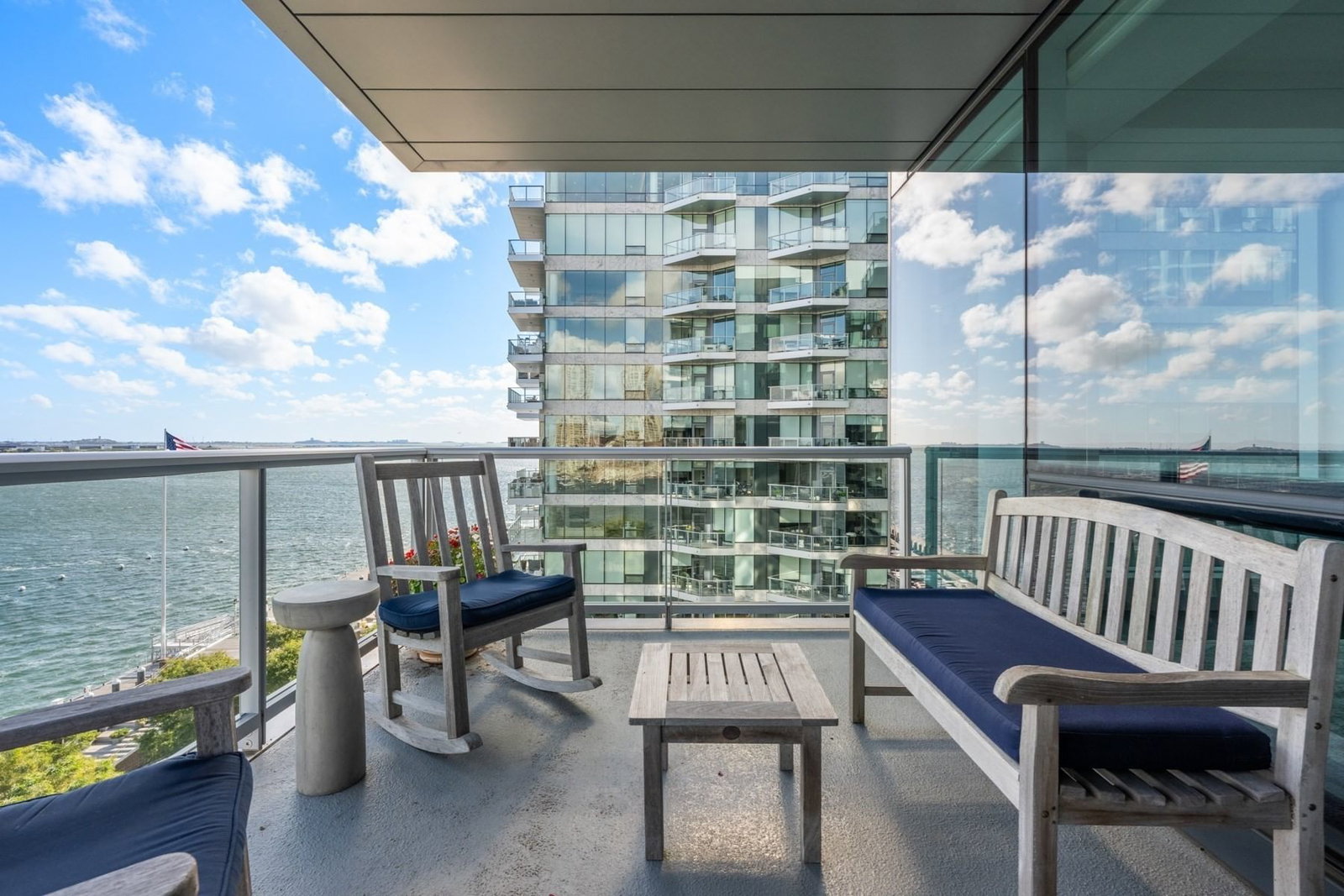 22 Liberty Dr #9 Boston — Photo 16 of 41