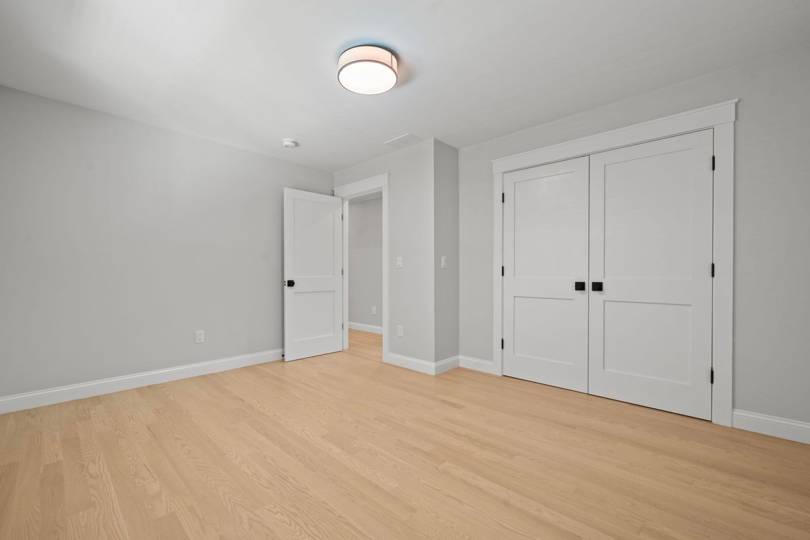 158 Lake St Wilmington — Photo 26 of 34