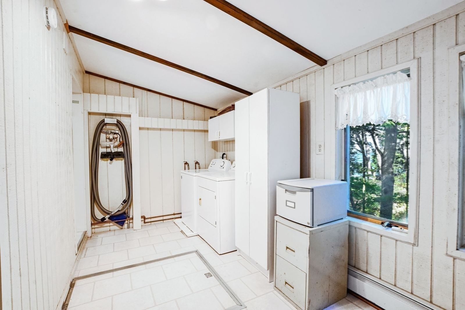 84 Lakewood Dr Mashpee — Photo 14 of 35