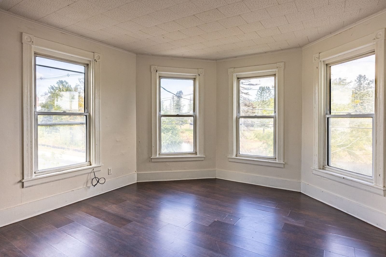66 E Main St Southbridge — Photo 15 of 36