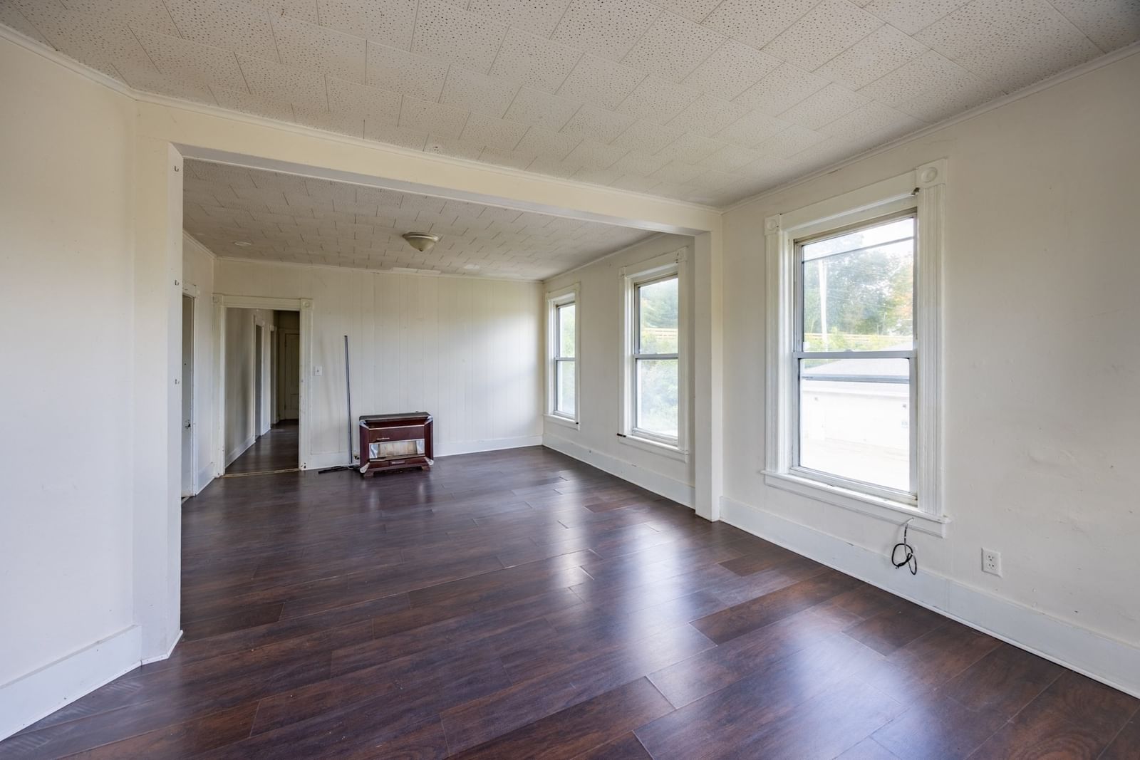 66 E Main St Southbridge — Photo 16 of 36