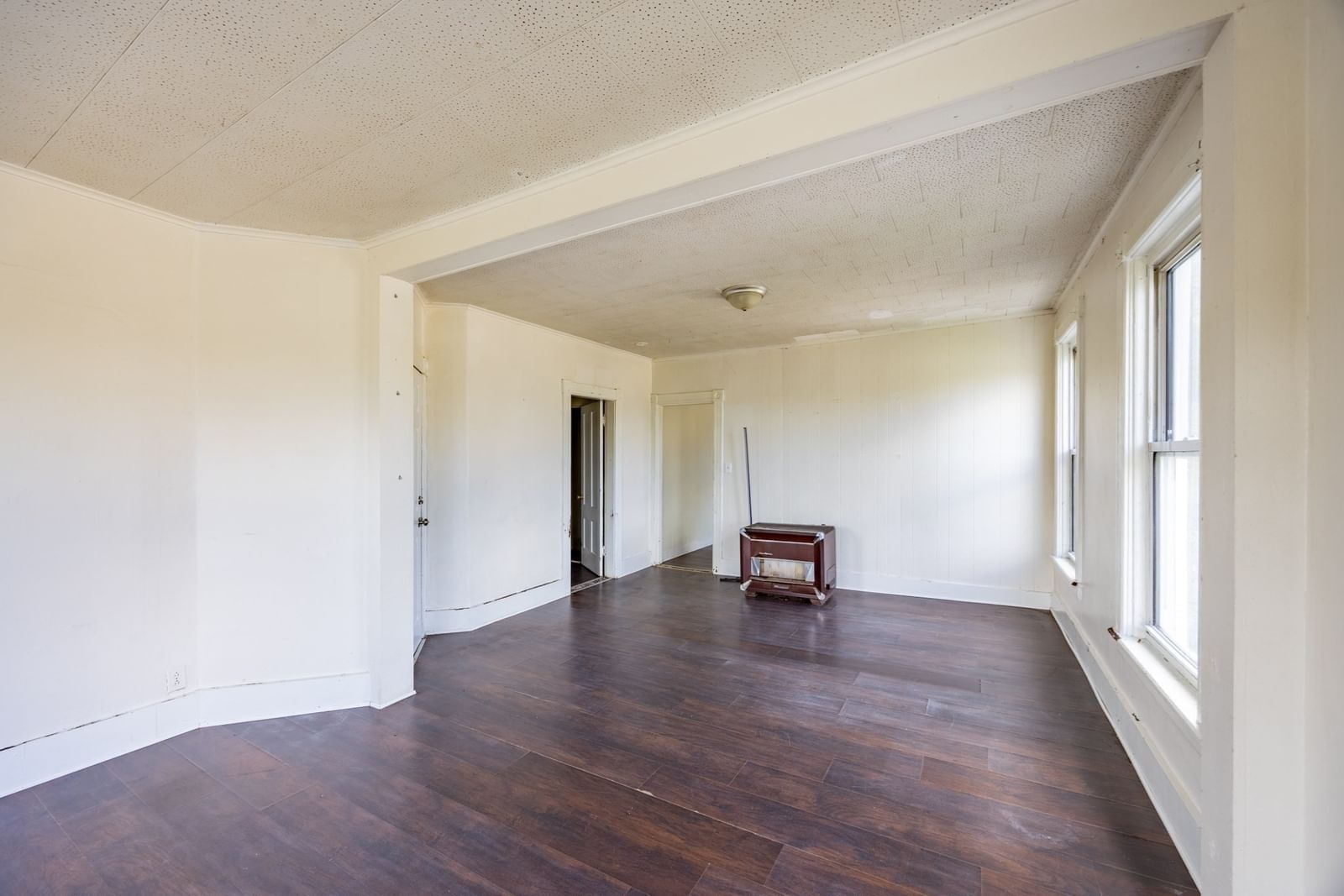66 E Main St Southbridge — Photo 17 of 36