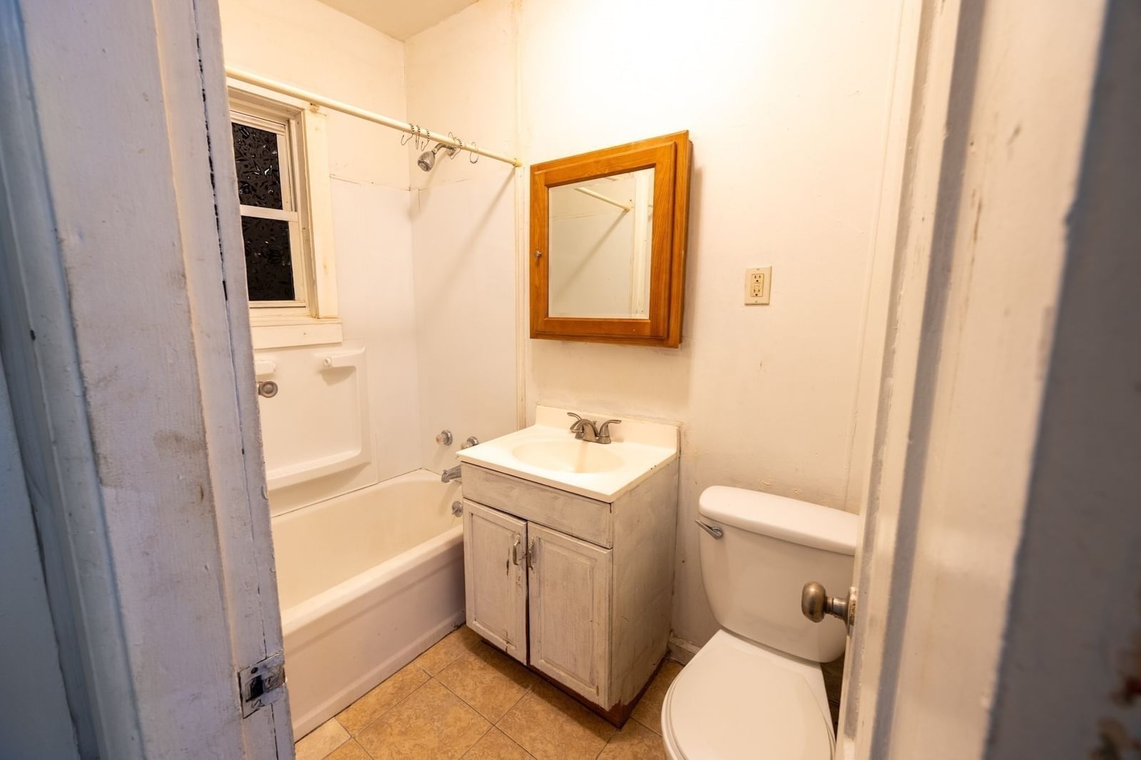 66 E Main St Southbridge — Photo 25 of 36